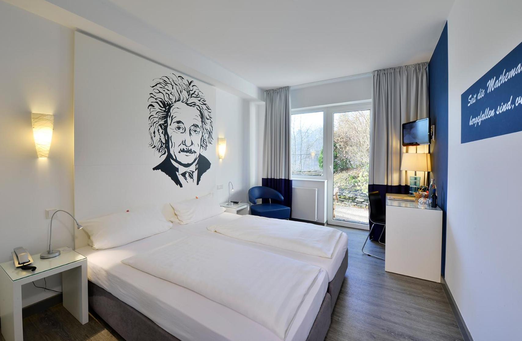 באד ברלבורג Hotel Alte Schule מראה חיצוני תמונה